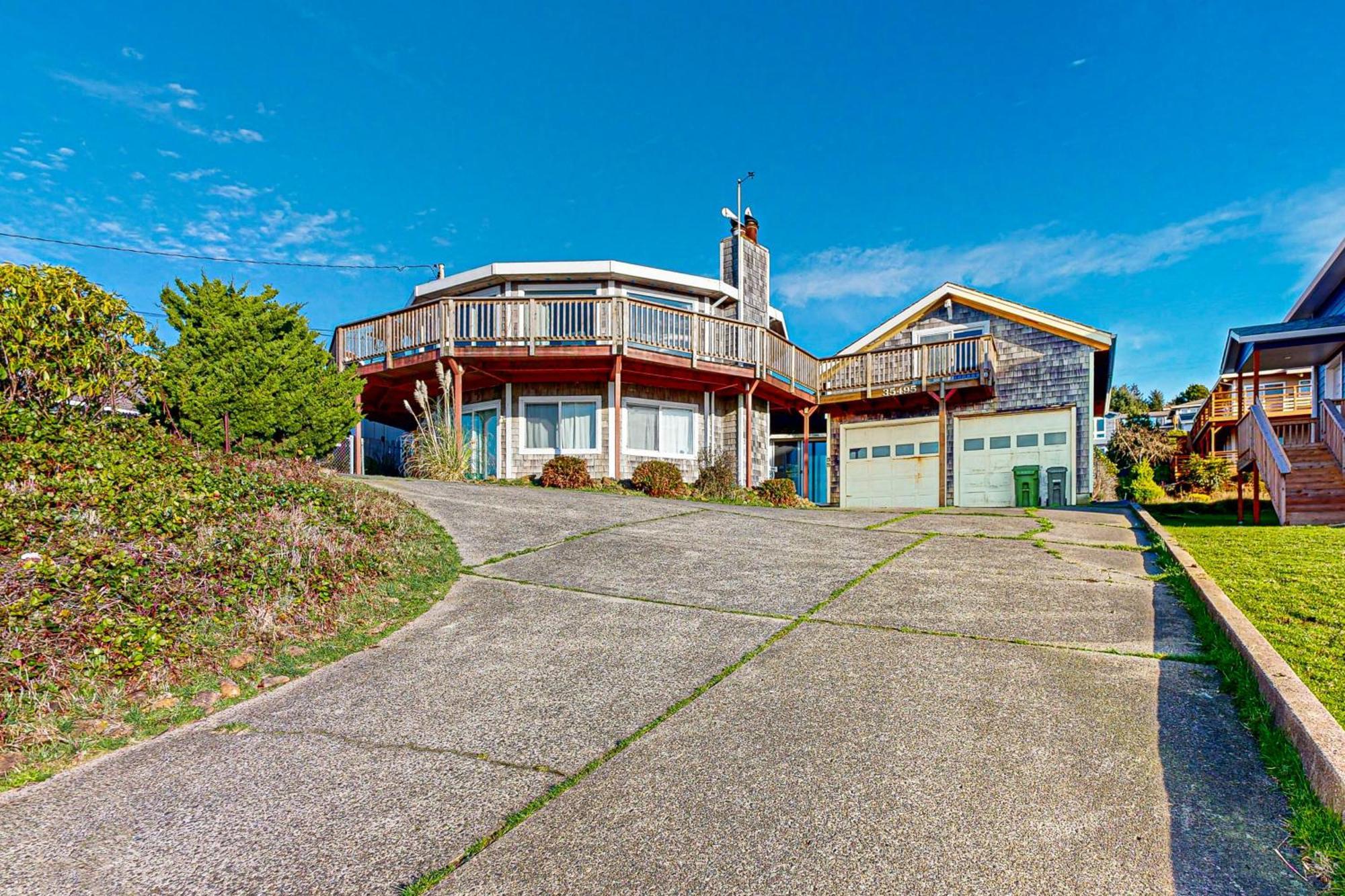 Carousel House In Pacific City Exterior photo